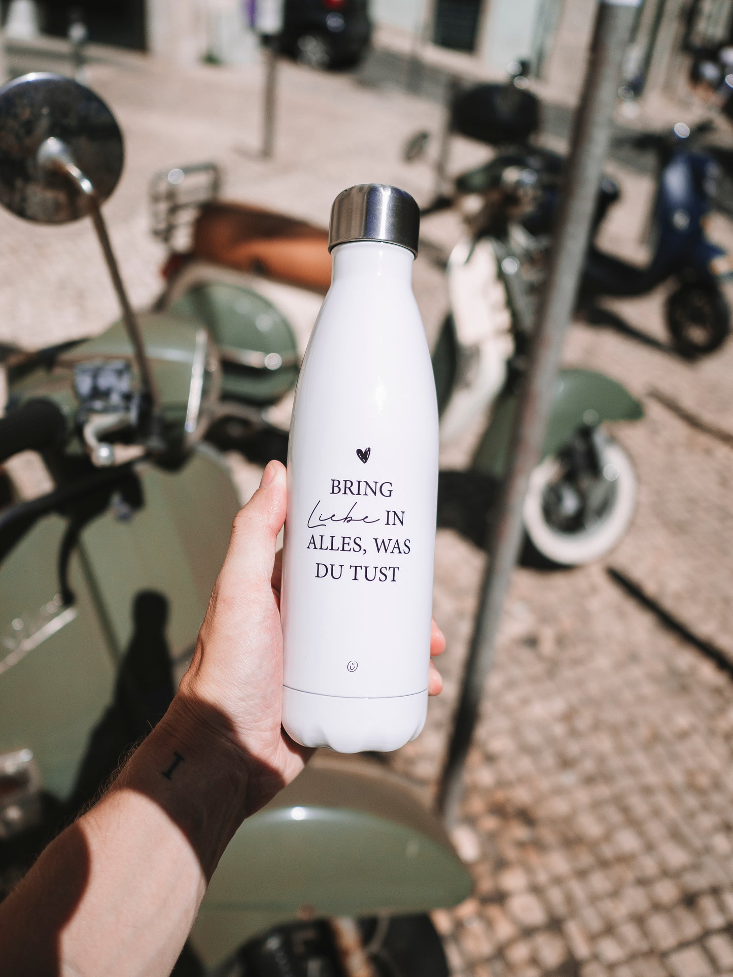 Thermosflasche "Bring Liebe in alles"