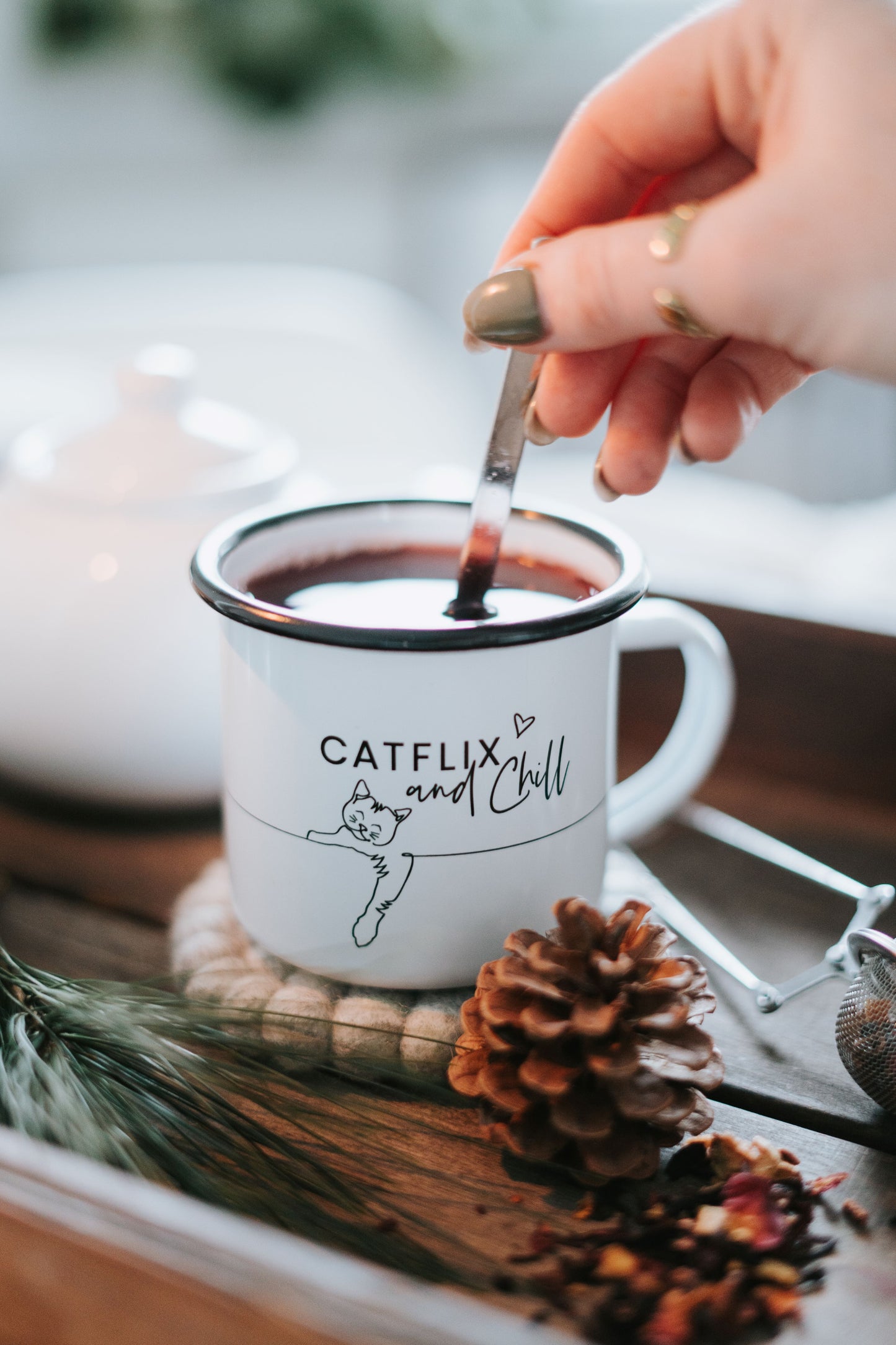 Emaille Tasse Catflix and chill