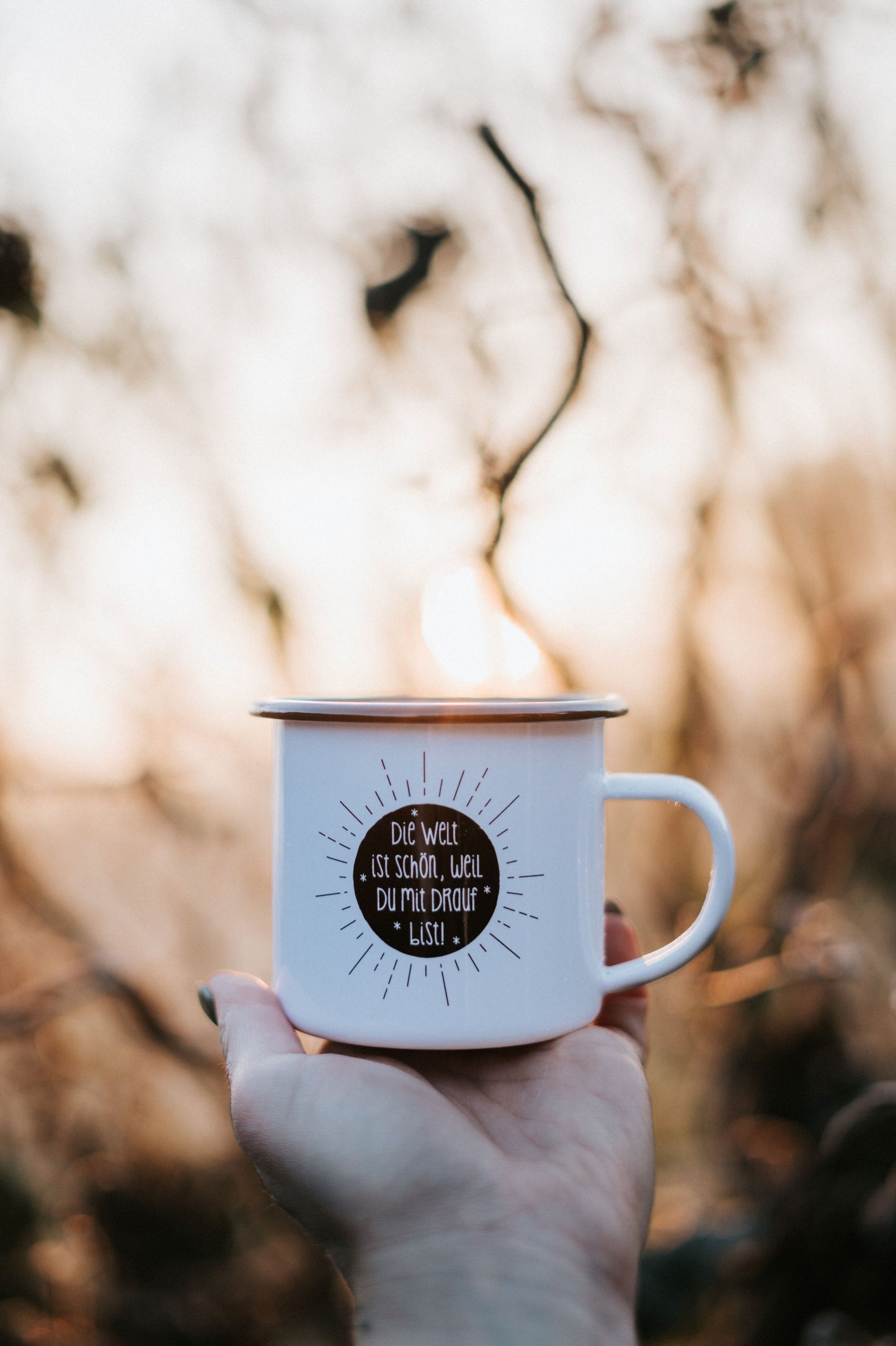 Emaille Tasse Die Welt ist schön