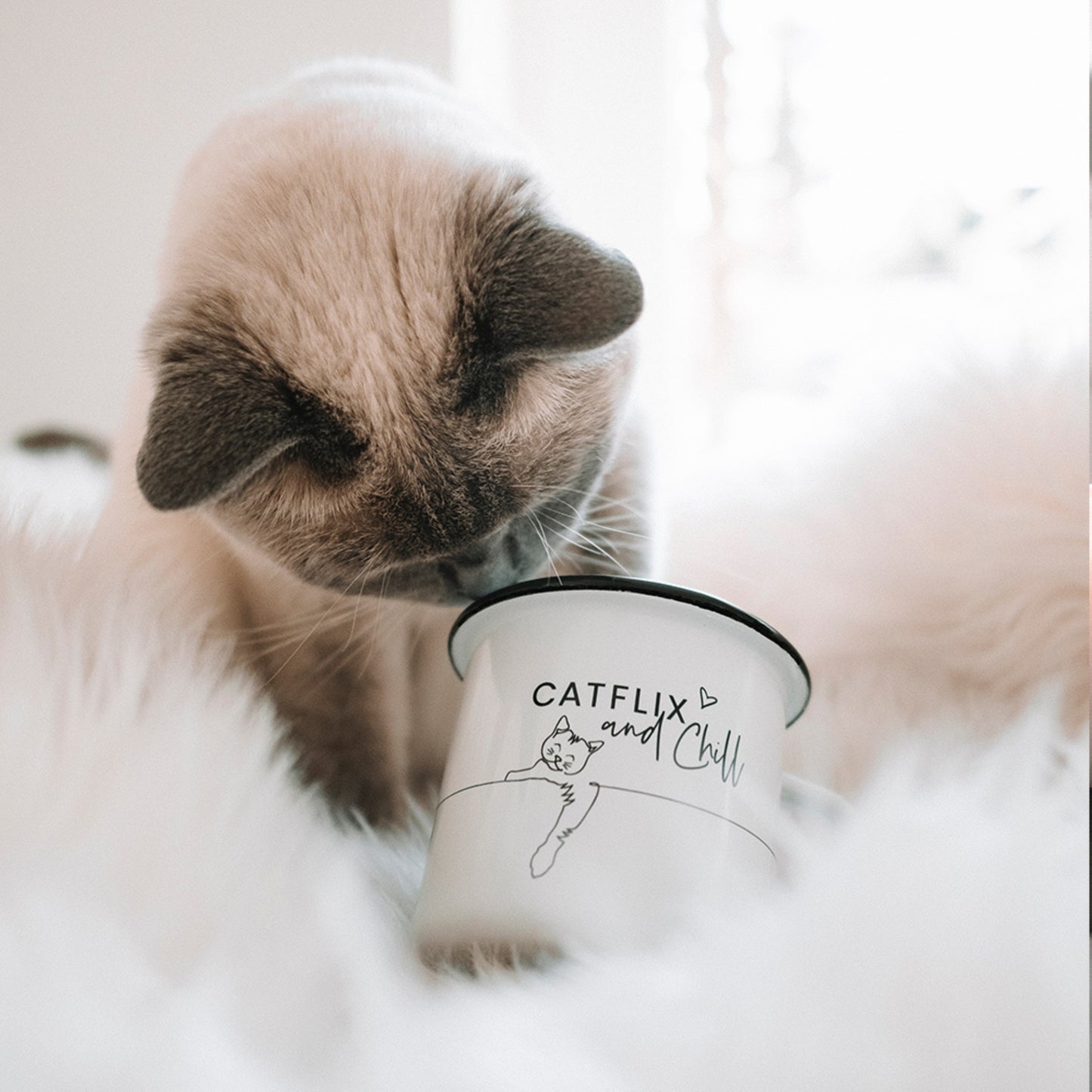 Emaille Tasse Catflix and chill
