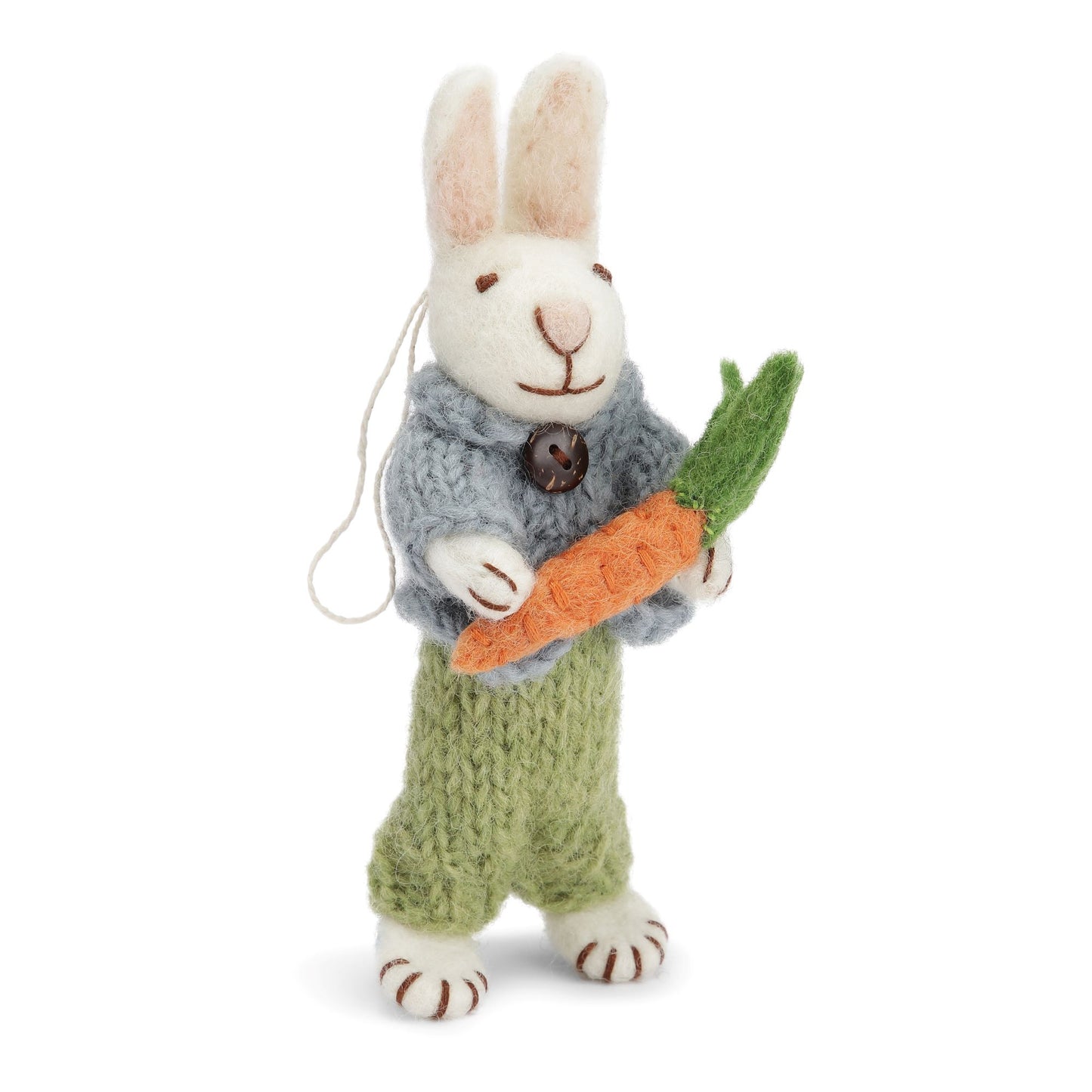 Weisser Hase mit blauer Jacke, grüner Hose und Karotte